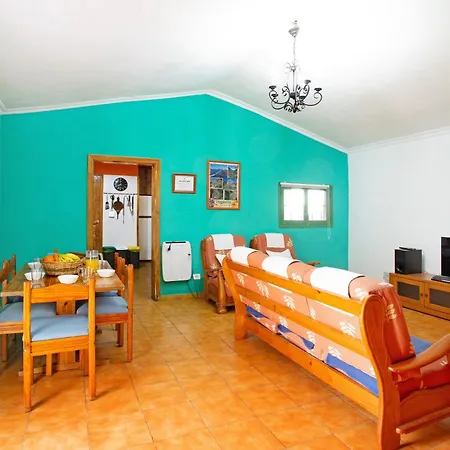Tropical Villa *