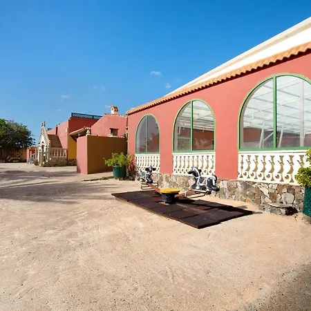 Villa Tropical *